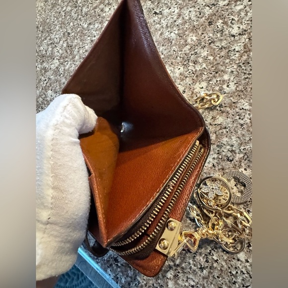 - Louis Vuitton Monogram Compact Zip Bifold Wallet/ - Picture 8 of 15